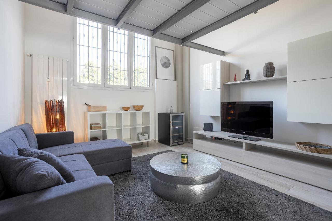 Navigli-Duomo Exclusive Design Loft Su Due Piani Con Wifi Apartment Milano Ngoại thất bức ảnh