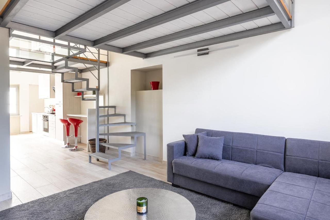 Navigli-Duomo Exclusive Design Loft Su Due Piani Con Wifi Apartment Milano Ngoại thất bức ảnh