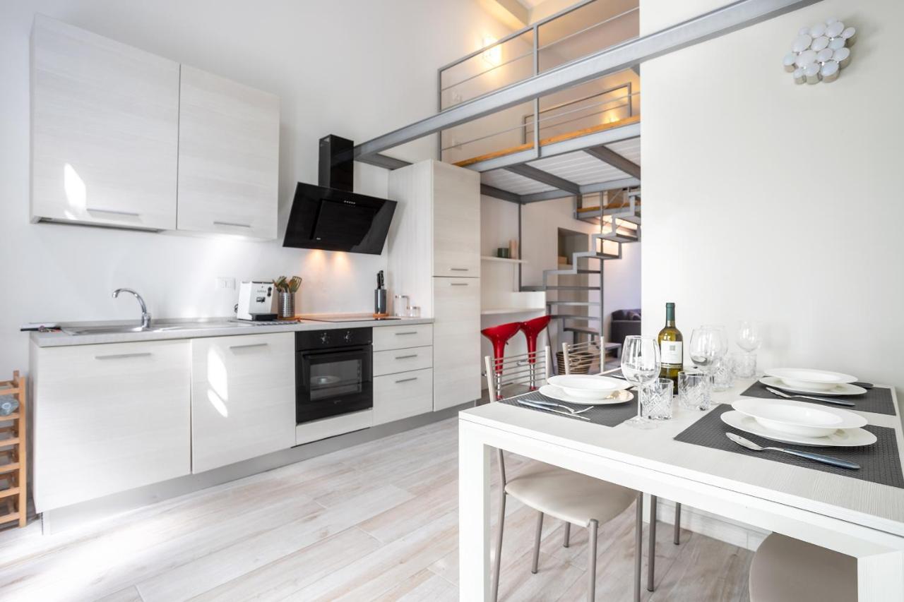 Navigli-Duomo Exclusive Design Loft Su Due Piani Con Wifi Apartment Milano Ngoại thất bức ảnh